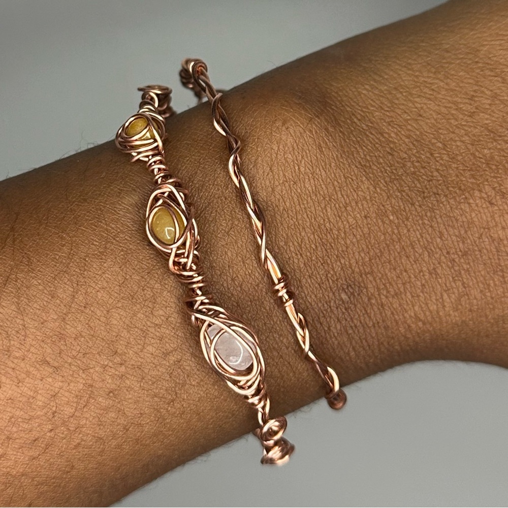 Twist Bangle Bracelet (crystals not included)